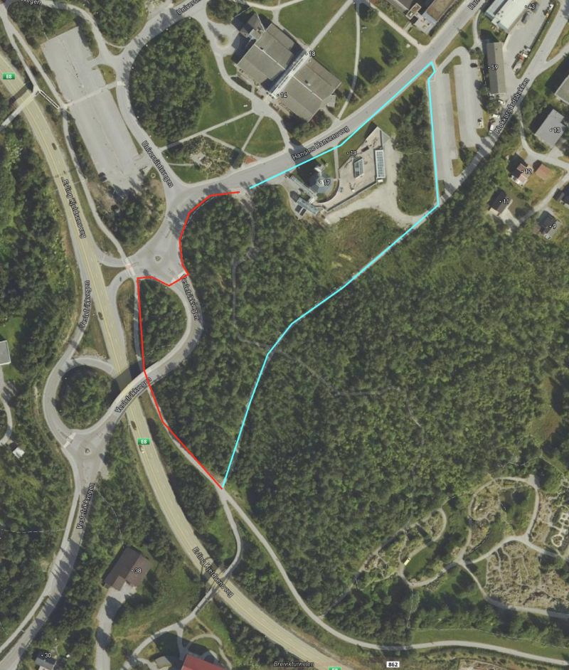 Bildet viser alternative traseer for g&aring;ende og syklende.  De alternative traseene er lagt opp&aring; et 